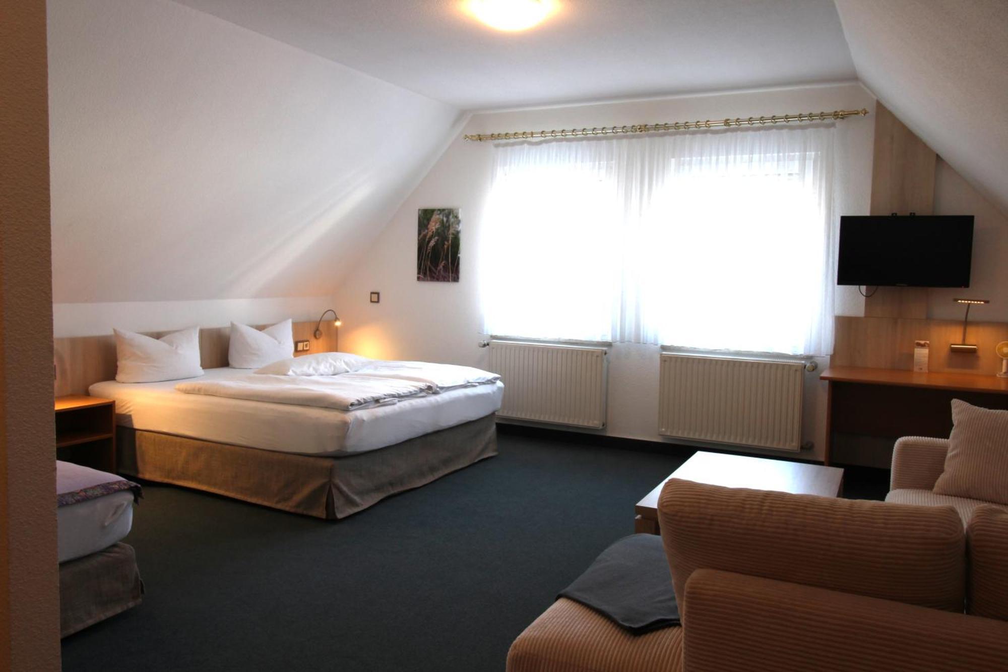 Pension & Restaurant Nordstern Котбус Экстерьер фото