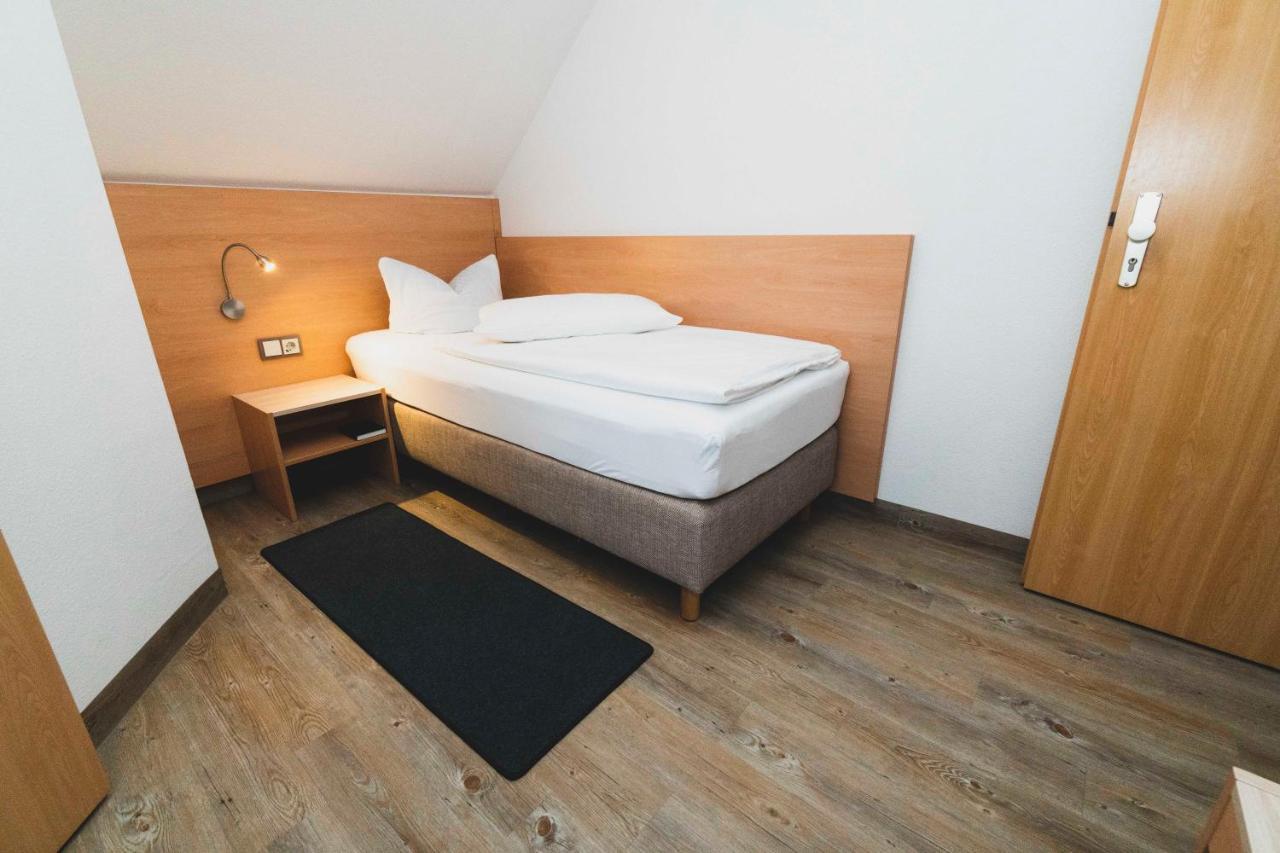Pension & Restaurant Nordstern Котбус Экстерьер фото