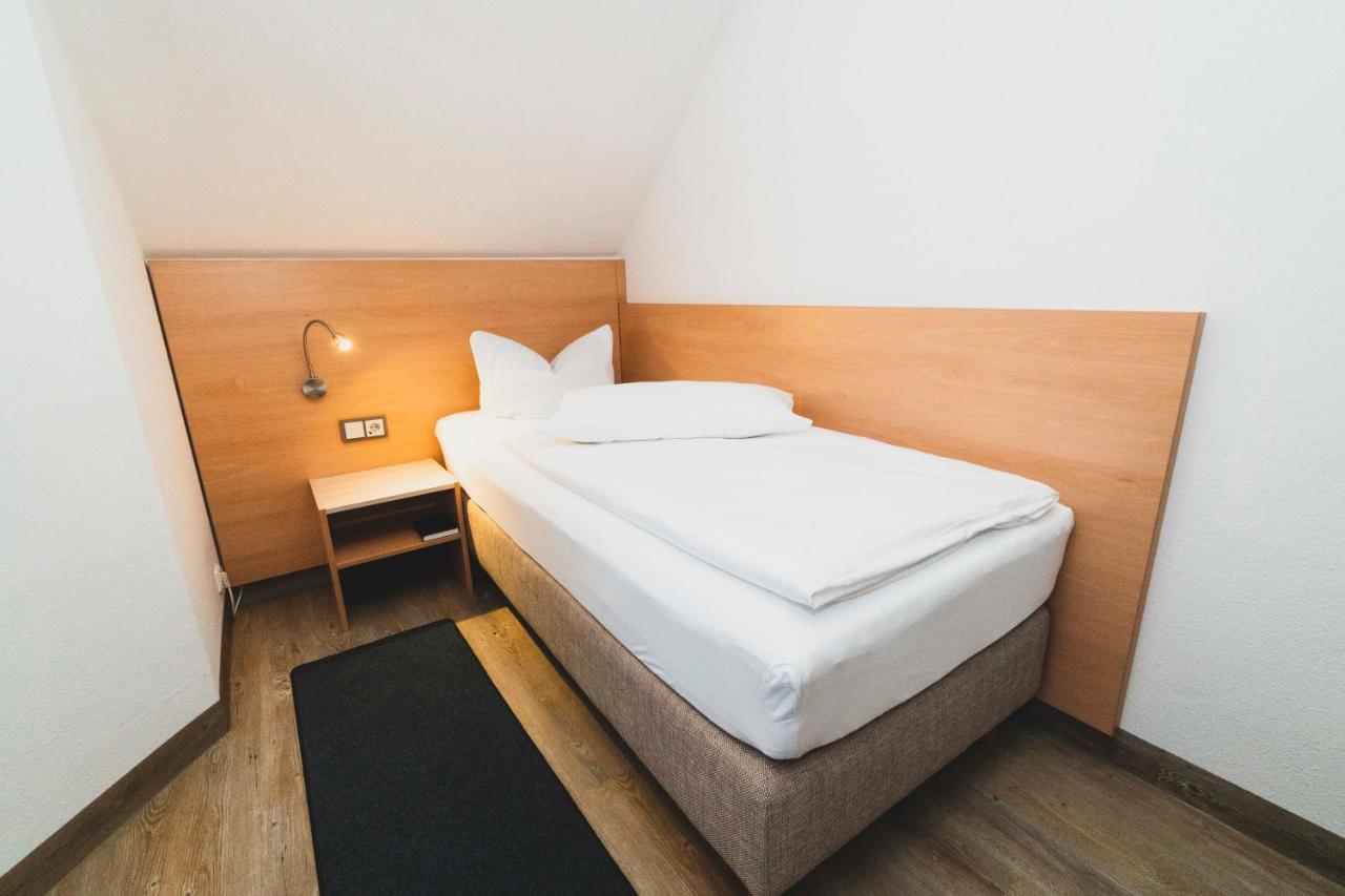 Pension & Restaurant Nordstern Котбус Экстерьер фото
